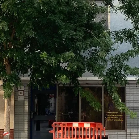 布拉迪斯拉华公寓酒店 布拉迪斯拉发