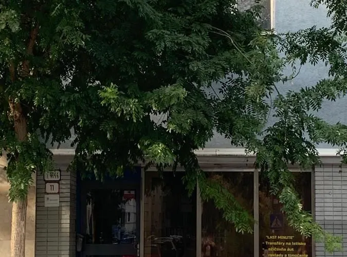 布拉迪斯拉华公寓酒店 布拉迪斯拉发